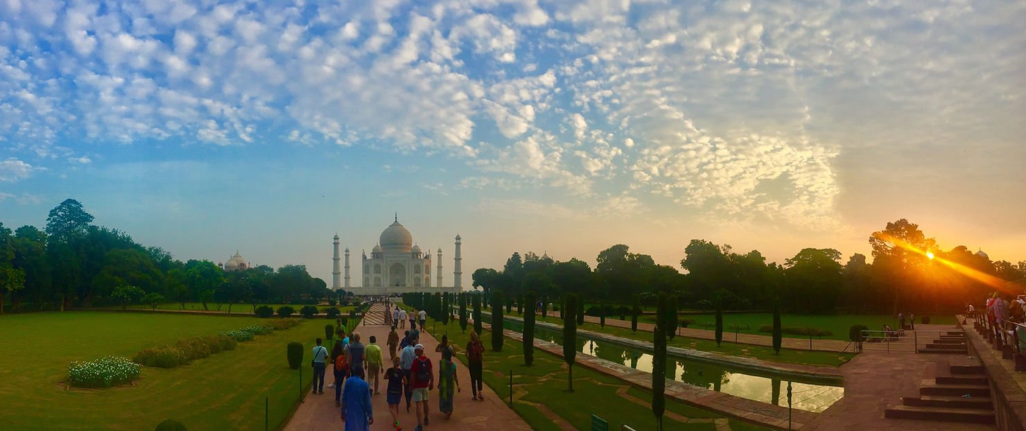 Wide angle view of the Taj Mahal at sunrise