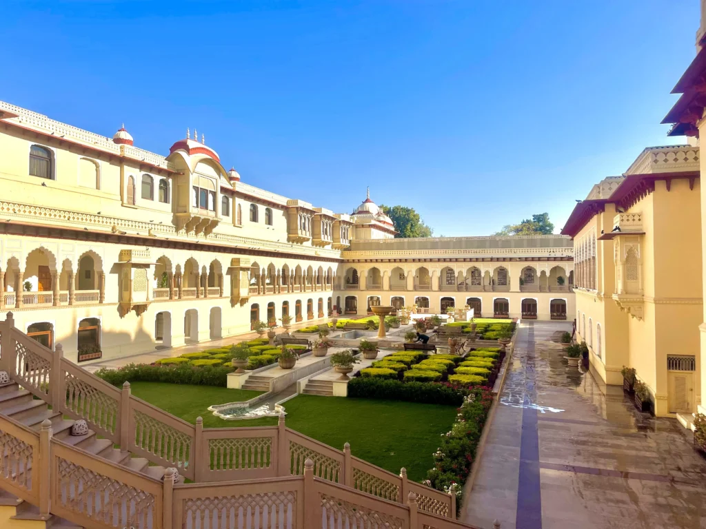 Tour Rajasthan di lusso tra palace hotel e Taj Mahal